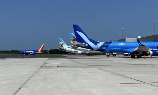 Planes lined up at ISP