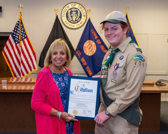 supervisor with eagle