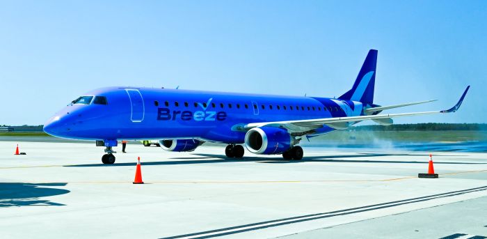 breeze plane one runway