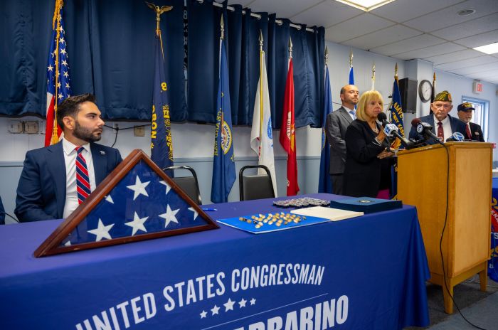 Supervisor, Congressman Garbarino, Local Officials and Veterans